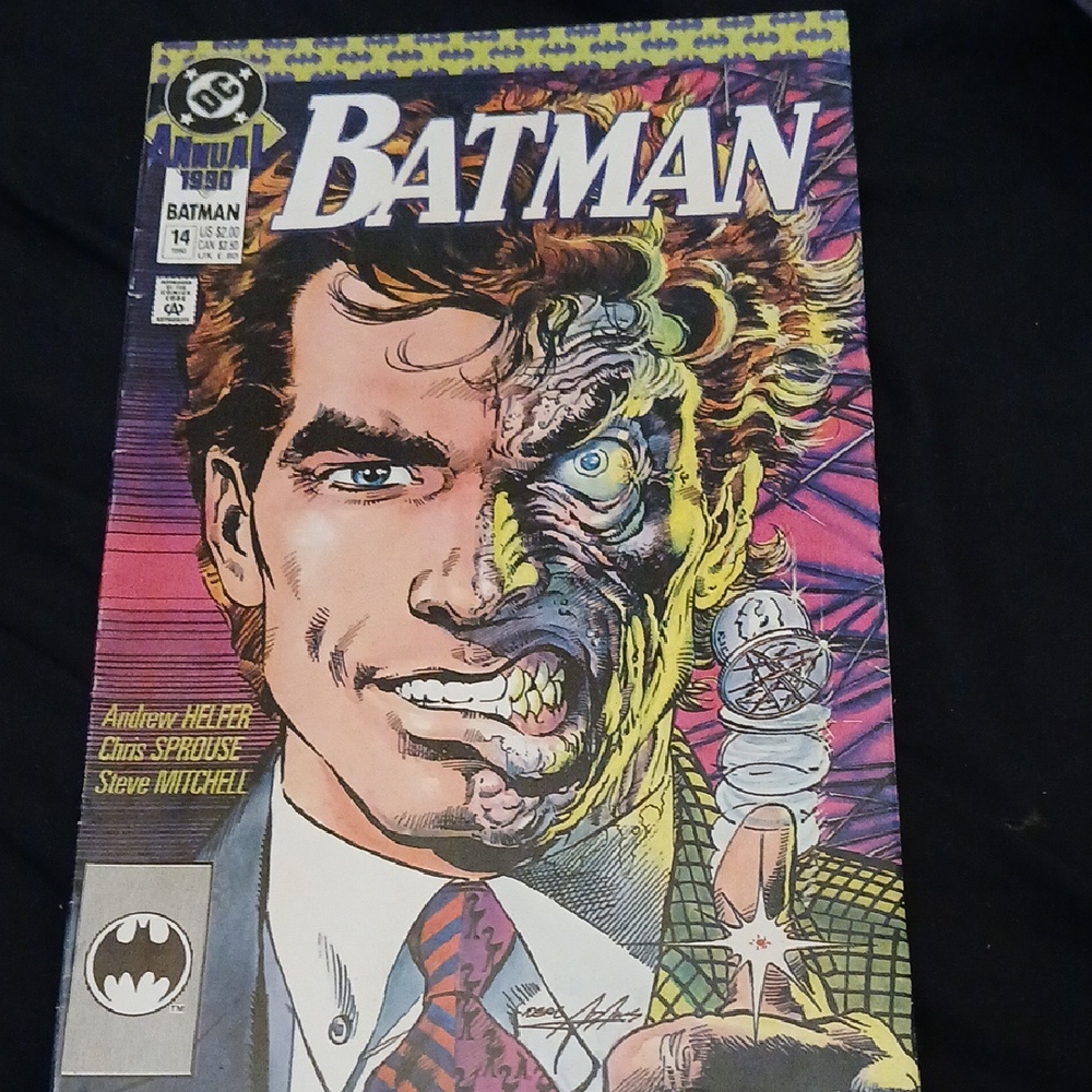DC Comics Batman Annual 1990 with Two-Face Cover